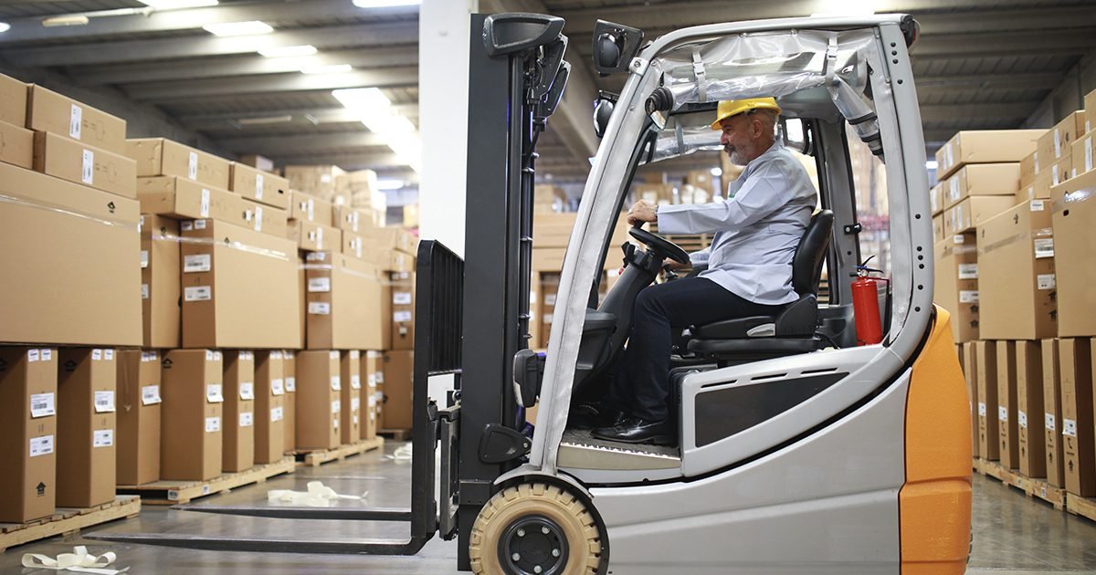 Electric scooter battery guide lead acid vs lithium fleet TCO 2026